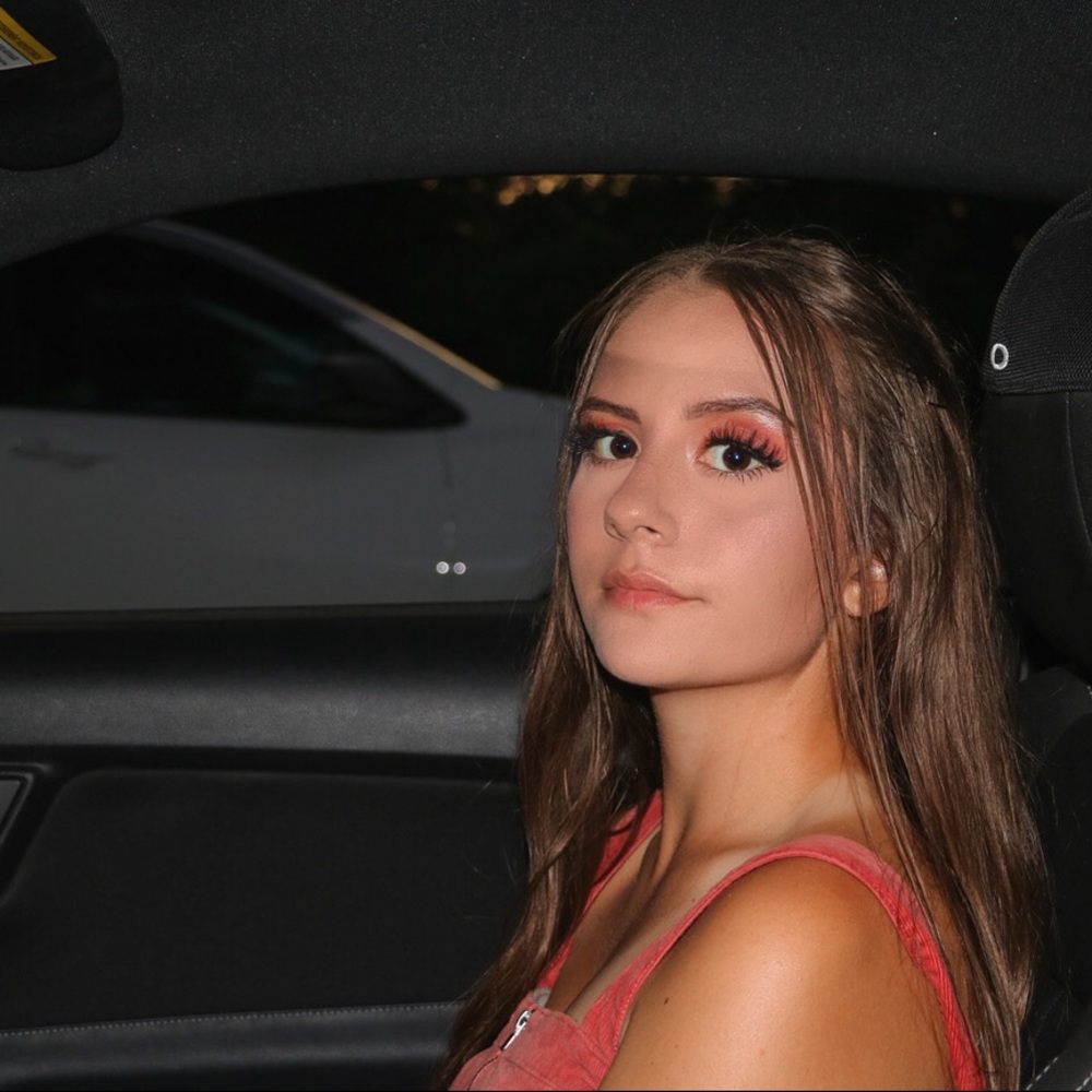 Meet your Posher, Addie